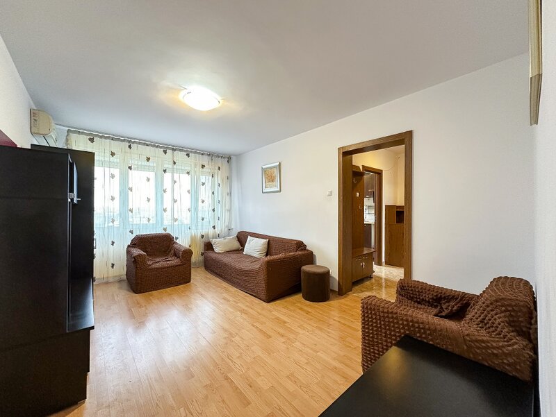 Bucur Obor. 3 camere 6 minute pe jos este Metroul, Bucur Obor! Loc de parcare!